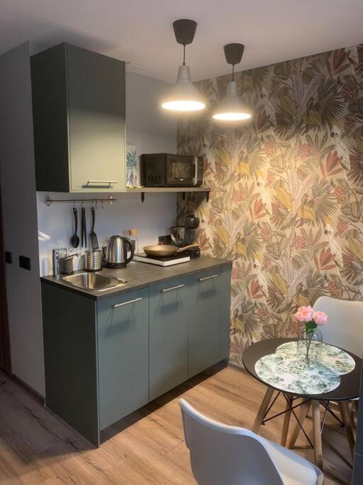 Apartment Near Ozas Vilnius Bagian luar foto